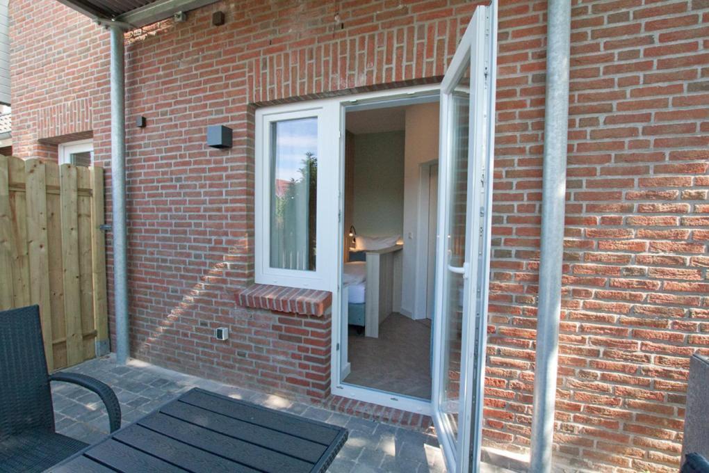 Hotel Garni Goldener Anker Greetsiel Eksteriør billede
