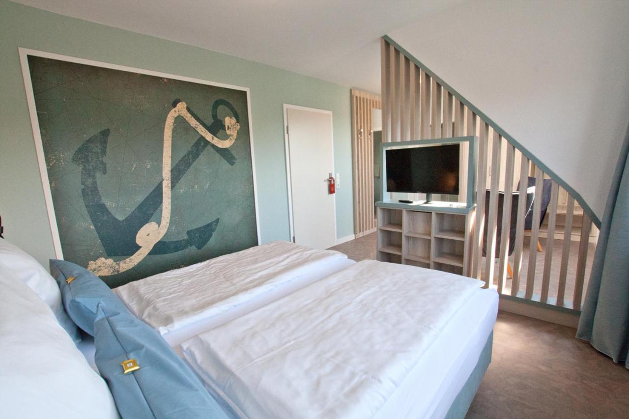 Hotel Garni Goldener Anker Greetsiel Eksteriør billede