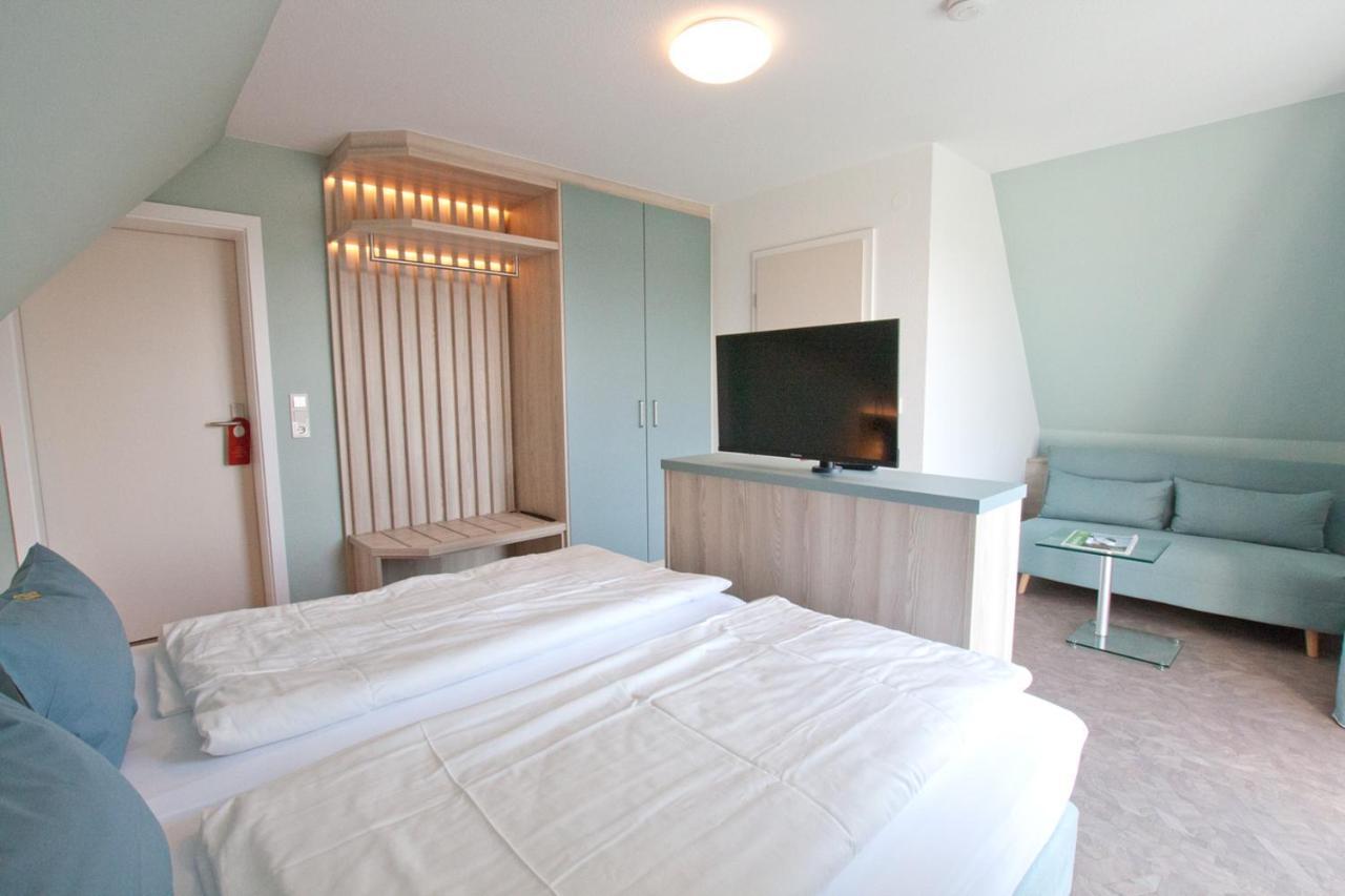 Hotel Garni Goldener Anker Greetsiel Eksteriør billede