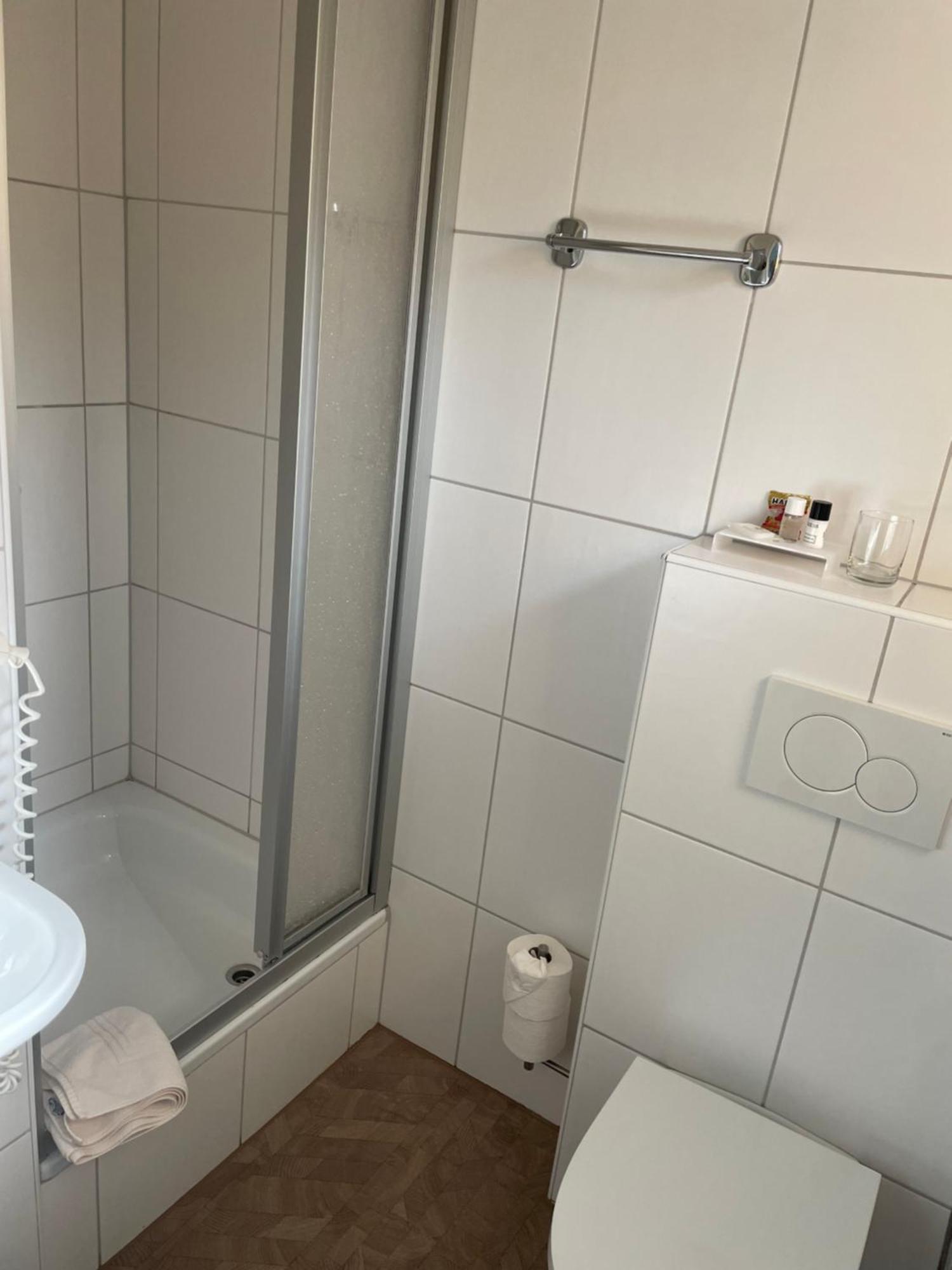 Hotel Garni Goldener Anker Greetsiel Eksteriør billede